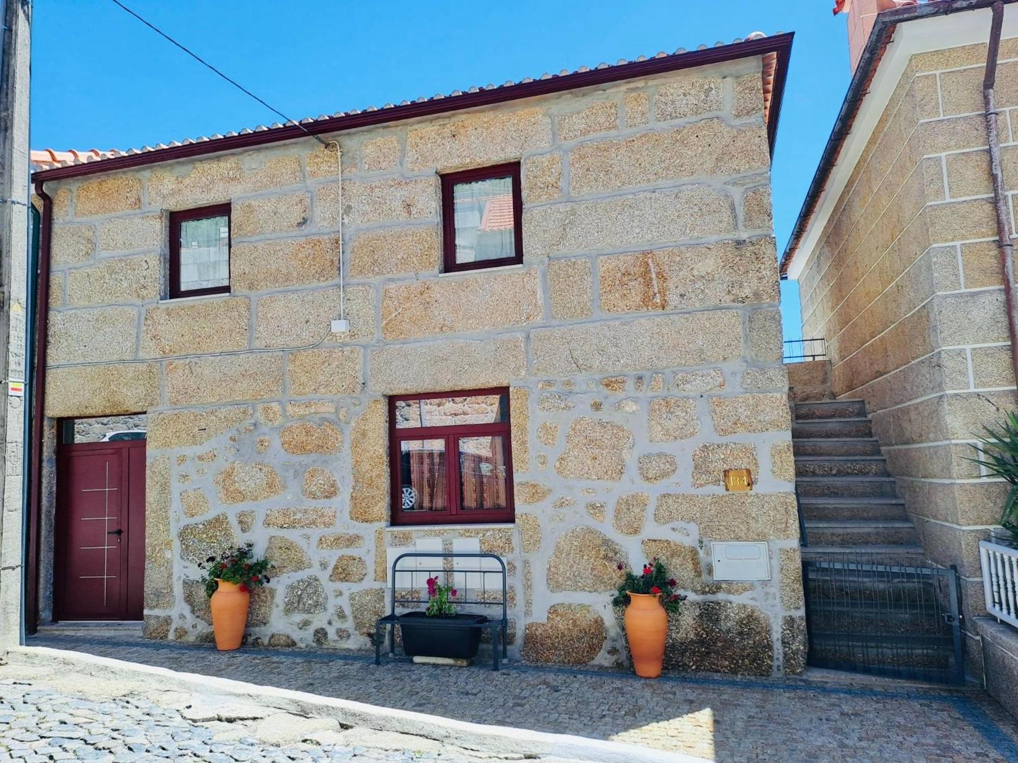 Burguesinha Al Entre-Os-Rios Apartment Екстериор снимка